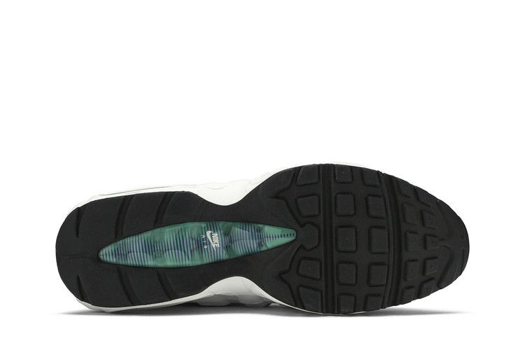 air-max-95-lv8-grape-ao2450-101_03