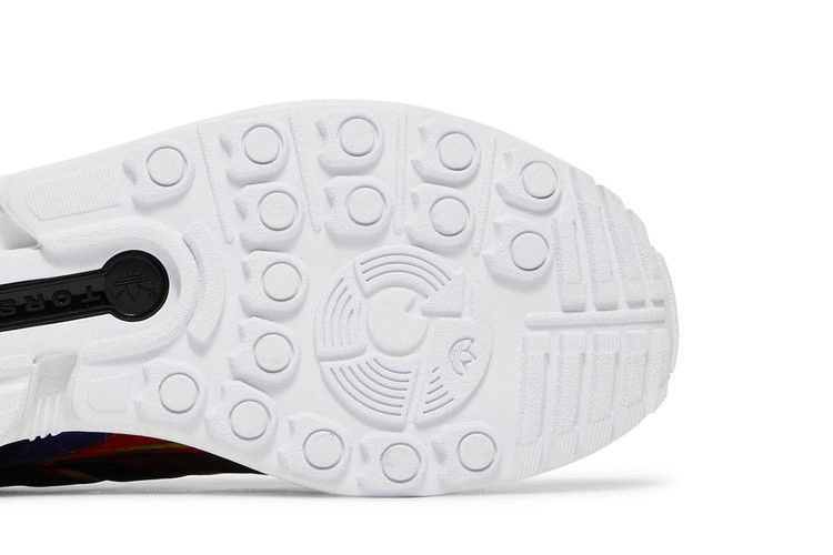 zx-flux-af6323_04