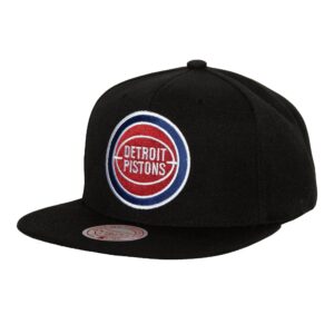 Mitchell-Ness-Satin-Under-Snapback-HWC-Detroit-Pistons-Hat-300x300