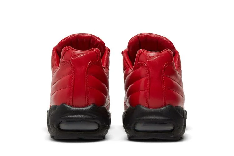 Кроссовки Nike Supreme x Air Max 95 Lux 'Gym Red'