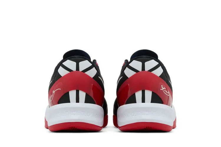 Krossovki-Nike-Kobe-8-Protro-UConn-Alternate-Away-PE-5