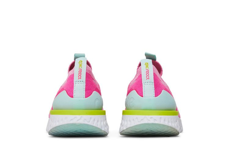 wmns-epic-phantom-react-flyknit-psychic-pink-cj0172-600_05