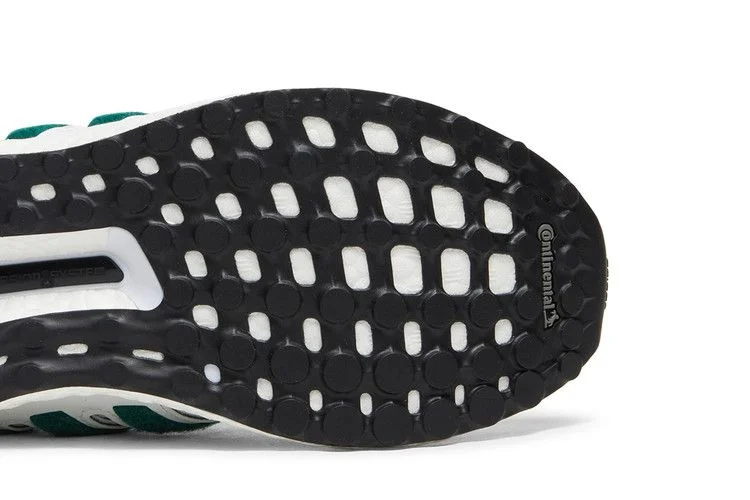 Кроссовки adidas UltraBoost 4.0 DNA 'White Green'