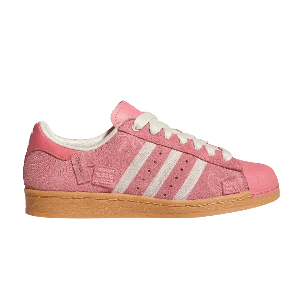 Krossovki-adidas-Superstar-82-Menace-Mothers-Day
