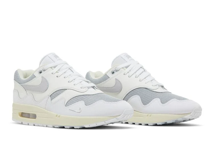 Krossovki-Patta-x-Nike-Air-Max-1-White-7