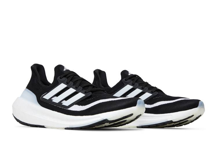 ultraboost-light-black-white-hq6340_07