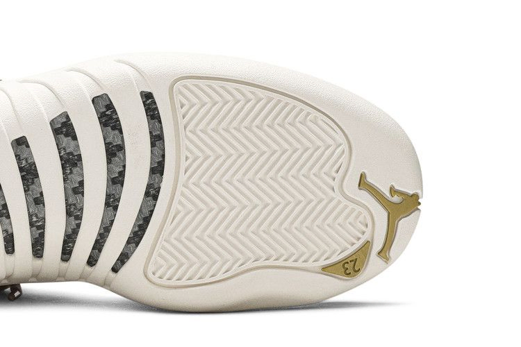 Кроссовки Wmns Air Jordan 12 Retro 'Vachetta Tan'