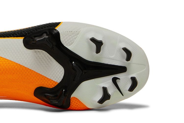 Кроссовки Nike Mercurial Vapor 13 Pro FG 'Laser Orange'