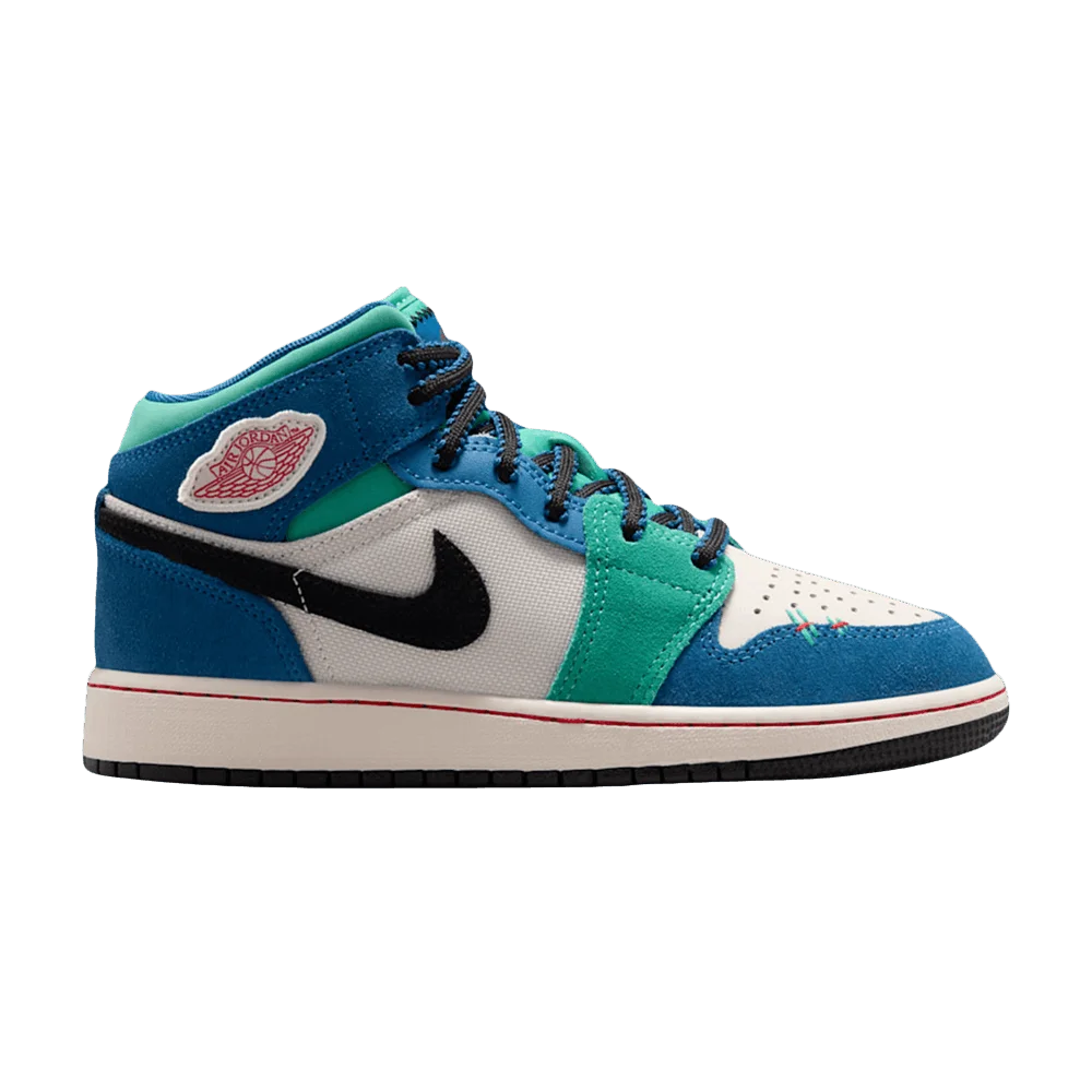 Krossovki-Air-Jordan-1-Mid-SE-GS-Chalk-University-Red-True-Blue