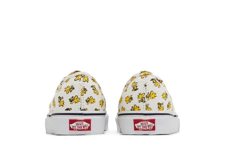 peanuts-x-authentic-woodstock-vn0a38emoqz_05