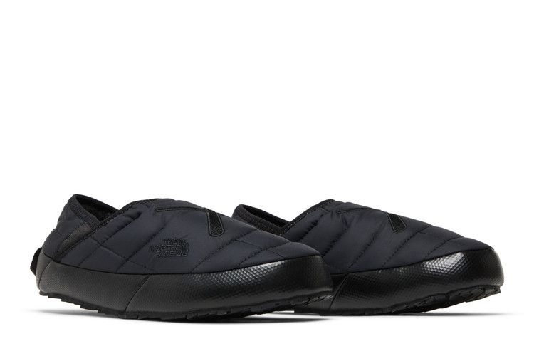 kaws-x-wmns-thermoball-traction-mule-vs-black-nf0a7w6m-kx7_07
