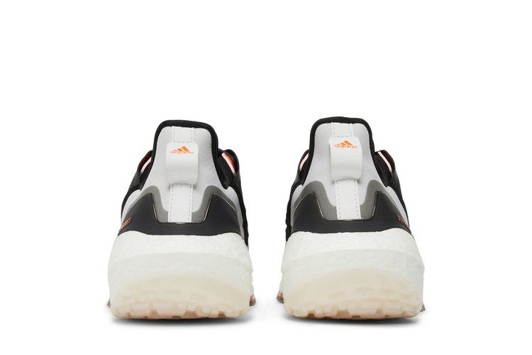 ultraboost-22-gore-tex-dash-grey-impact-orange-gx8321_05