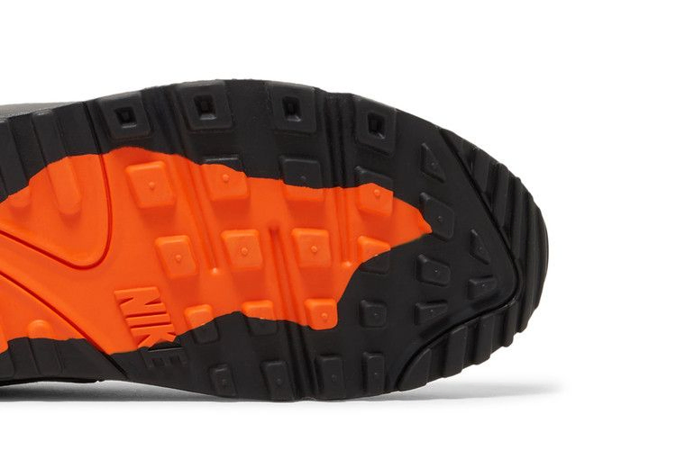 Кроссовки Nike Air Max 90 GORE-TEX 'Black Safety Orange'