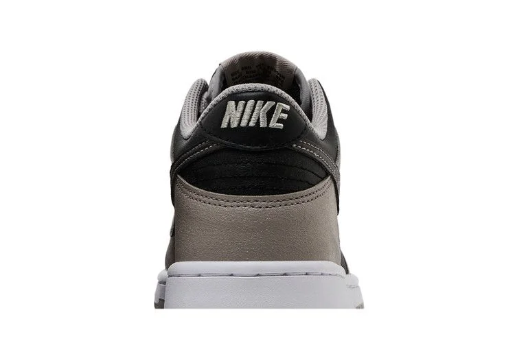 Кроссовки Nike Dunk Low GS 'College Grey Black'