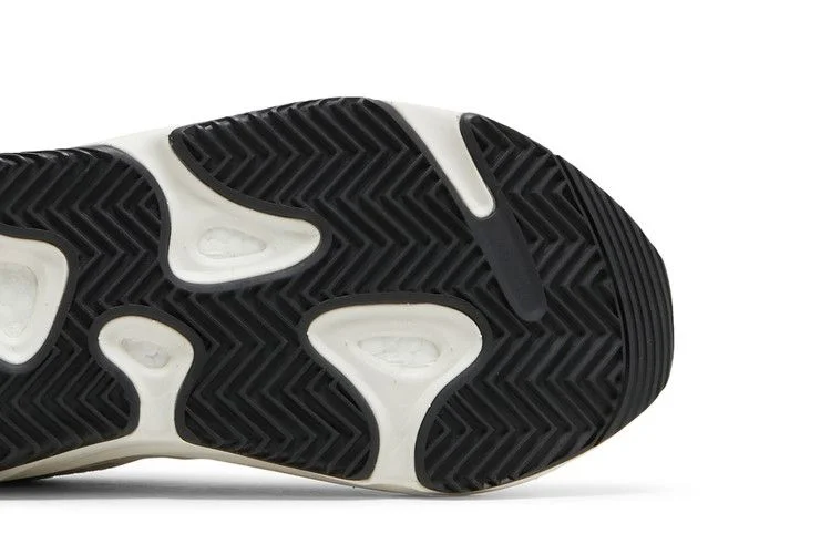 Кроссовки adidas Yeezy Boost 700 V2 'Static'