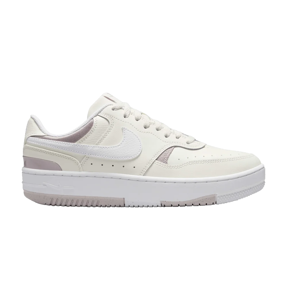 Krossovki-Nike-Wmns-Gamma-Force-Sail-Platinum-Violet