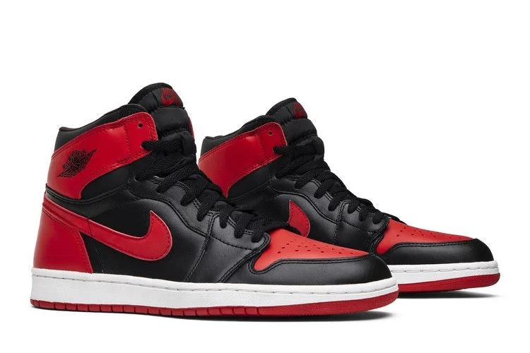 Krossovki-Air-Jordan-1-Retro-Bred-2001-7