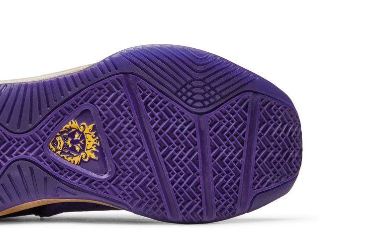 Кроссовки Nike LeBron 8 GS 'Lakers'