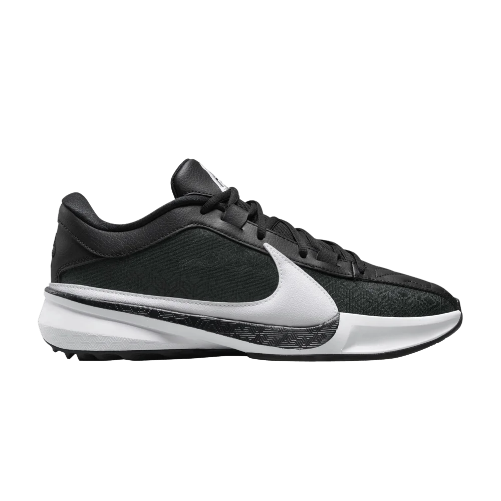 Krossovki-Nike-Zoom-Freak-5-TB-Black-White