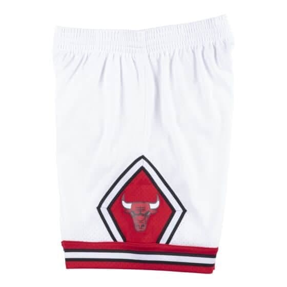 Спортивные шорты Mitchell & Ness Chicago Bulls 1997-98 Hardwood Classics Throwback Swingman NBA Shorts White
