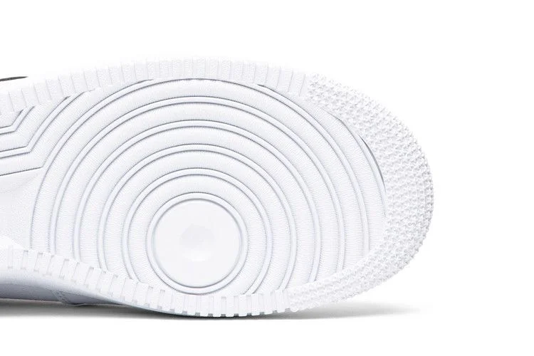 Кроссовки Nike Air Force 1 '07 LV8 'Overbranding'