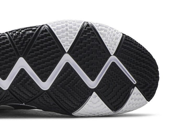 Кроссовки Nike Kyrie 4 'Black'