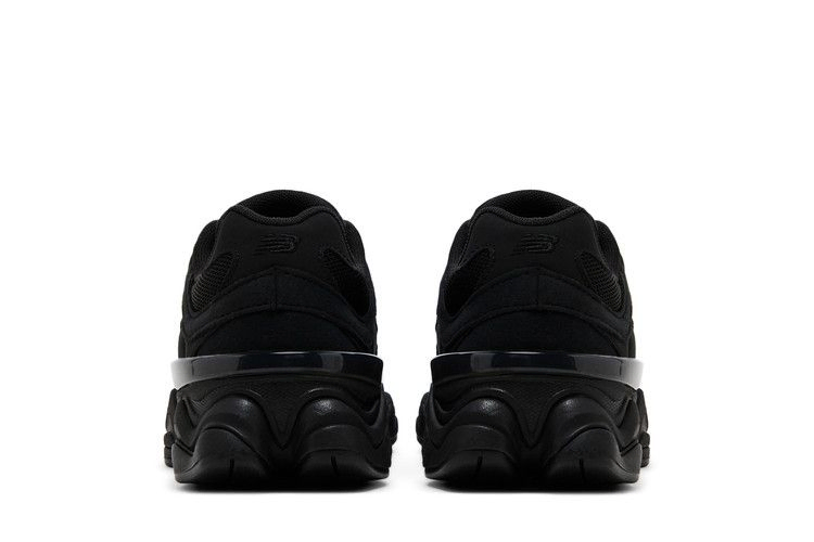 Кроссовки New Balance 9060 Big Kid 'Triple Black Suede'