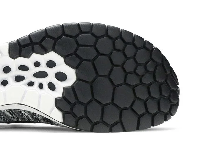 Кроссовки Nike Zoom Flyknit Streak 'Oreo'
