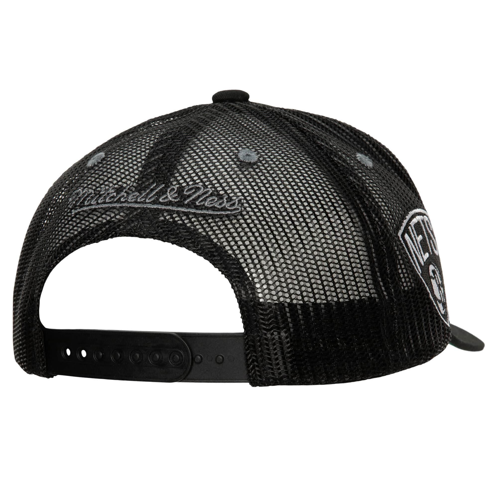 Mitchell-Ness-Team-Seal-Trucker-Snapback-Brooklyn-Nets-Hat-1