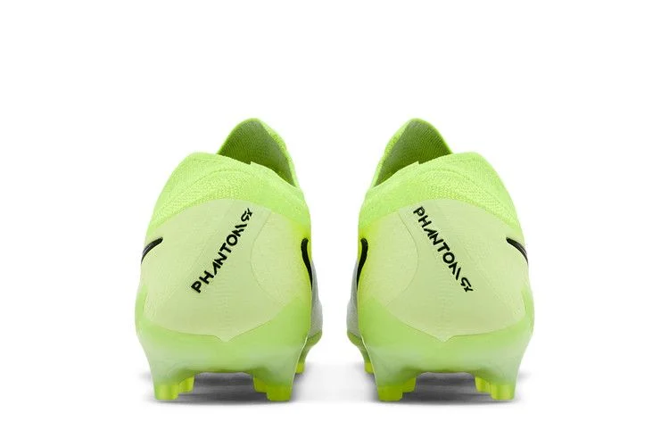 Кроссовки Nike Phantom GX 2 Elite AG Pro 'Mad Voltage Pack'