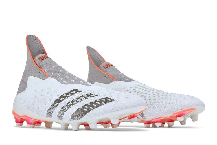 predator-freak-ag-demonskin-white-solar-red-fy8426_07