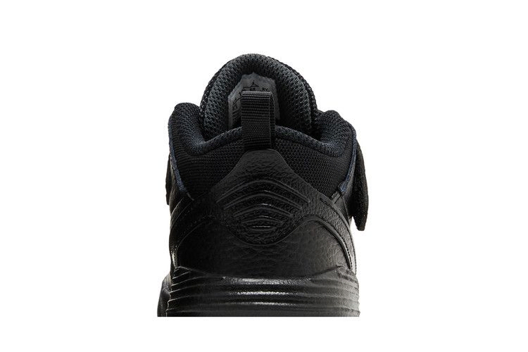 Кроссовки Air Jordan Max Aura 5 TD 'Black Anthracite'