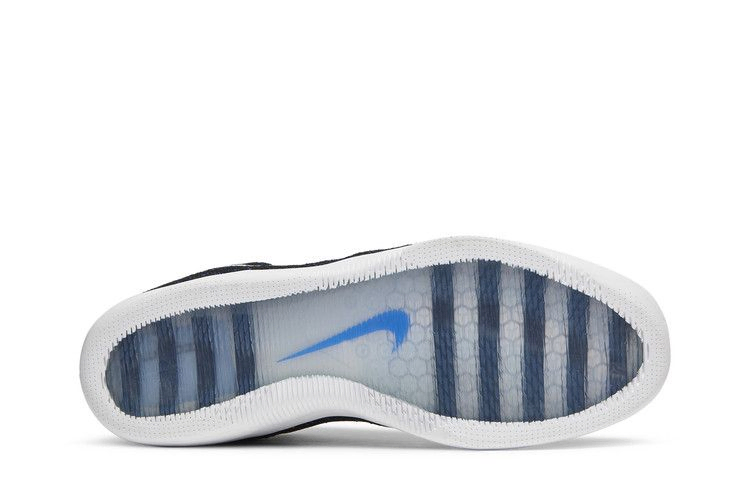 kobe-11-elite-low-mark-parker-822675-014_03