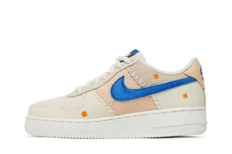 Krossovki-Nike-Wmns-Air-Force-1-07-LA-Flea-2