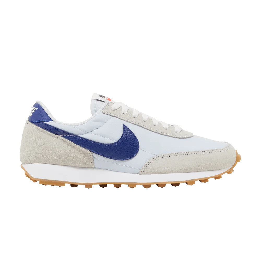 Krossovki-Nike-Wmns-Daybreak-Pure-Platinum-Deep-Royal-Blue