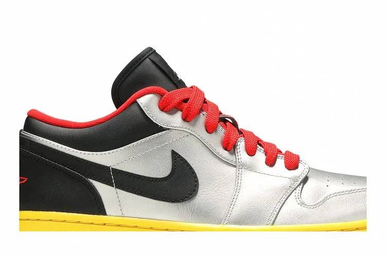 Krossovki-Air-Jordan-1-Low-Silver-Black-Yellow-1