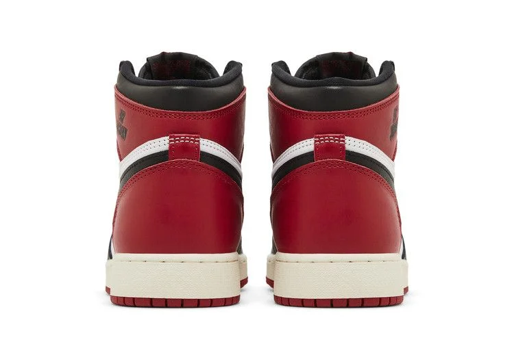 Кроссовки Air Jordan 1 Retro High OG GS 'Black Toe Reimagined'