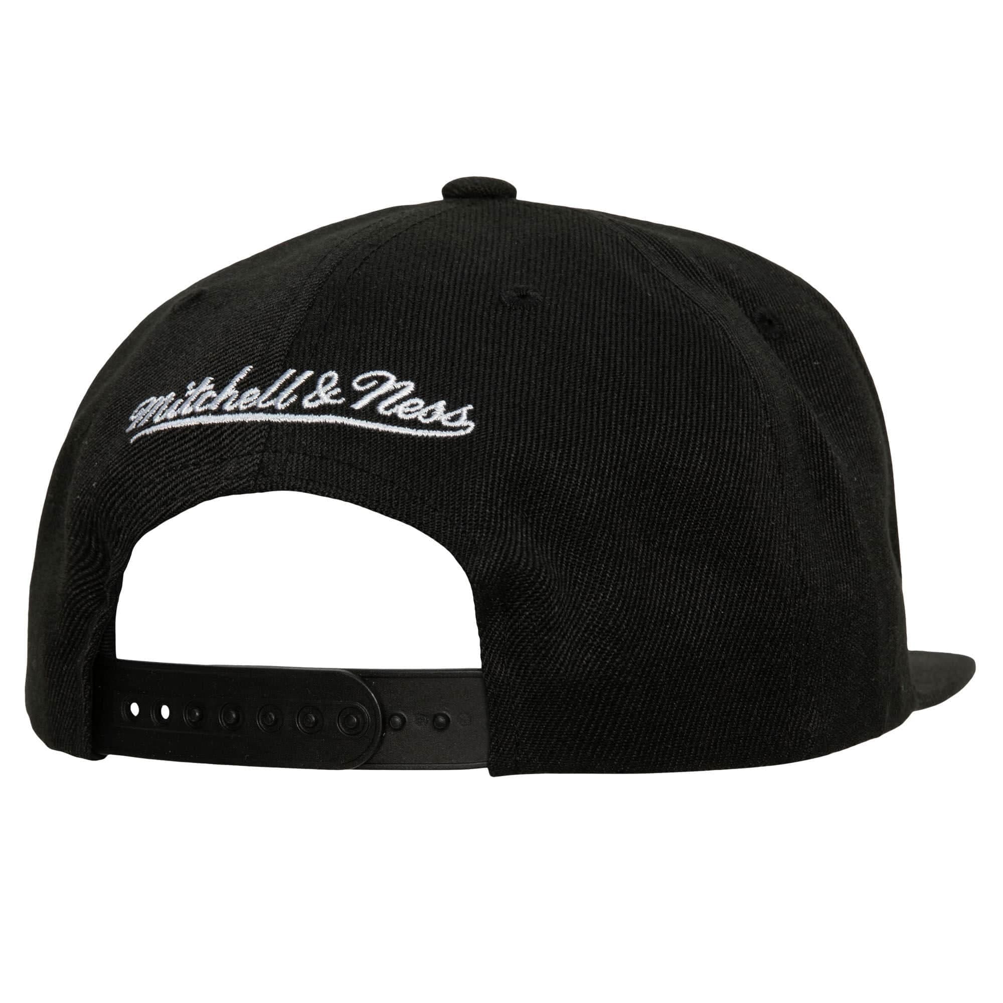 Mitchell-Ness-XL-BWG-Snapback-Denver-Nuggets-Hat-1