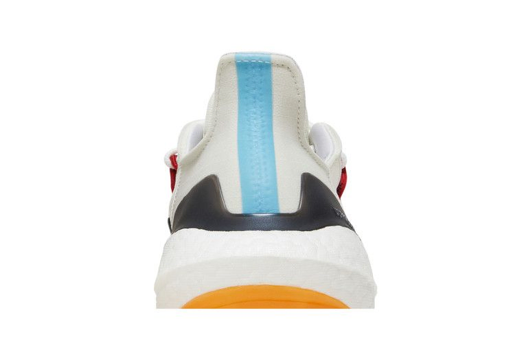 parley-x-ultraboost-22-non-dyed-pulse-blue-gx8346_06