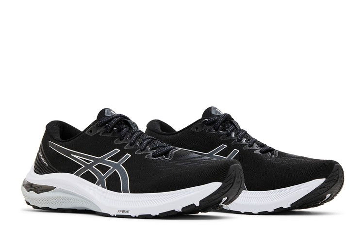wmns-gt-2000-11-black-white-1012b271-004_07