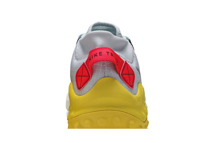 Кроссовки Nike Wmns Wildhorse 6 'Aura'