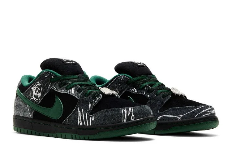 Krossovki-THERE-Skateboards-x-Nike-Dunk-Low-SB-Ultra-Humanized-7