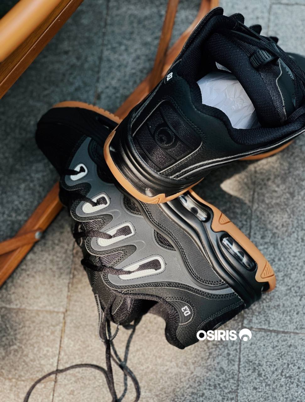 Osiris-D3-2001-Black-Gum-3