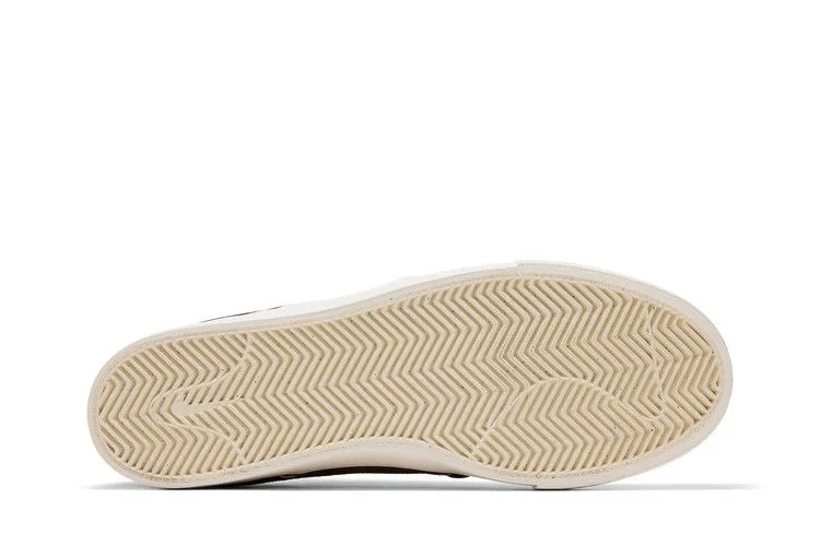 Krossovki-Nike-Zoom-Janoski-OG-SB-Baroque-Brown-Pale-Ivory-3