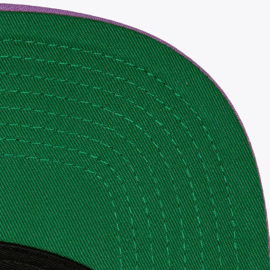 Бейсболка Mitchell & Ness White Toronto Raptors Hardwood Classics Overhead Snapback Hat