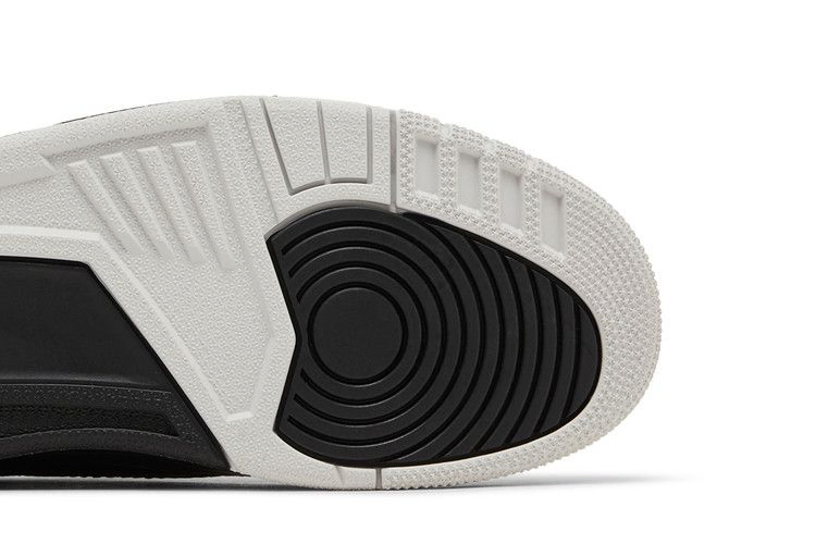 air-jordan-2-3-black-metallic-silver-fd0383-001_04