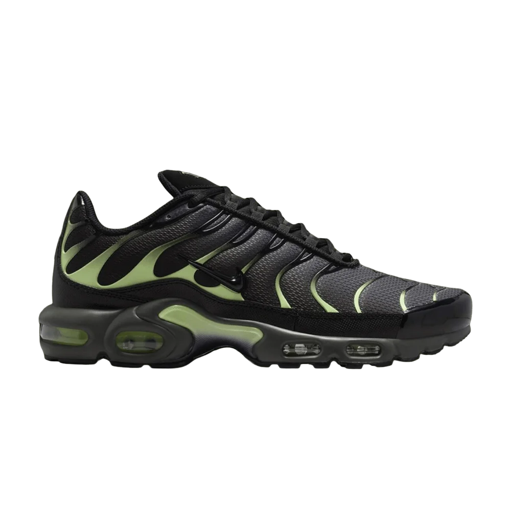 Krossovki-Nike-Air-Max-Plus-Iron-Grey-Black-Light-Liquid-Lime