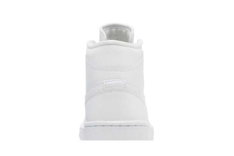 Кроссовки Wmns Air Jordan Mid 'Triple White' 2022