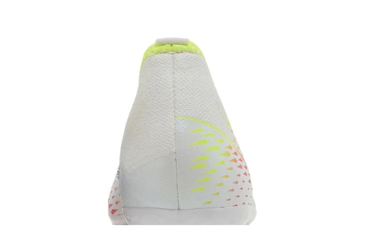 Krossovki-Adidas-Predator-Edge.3-FG-Al-Rihla-Pack-White-6