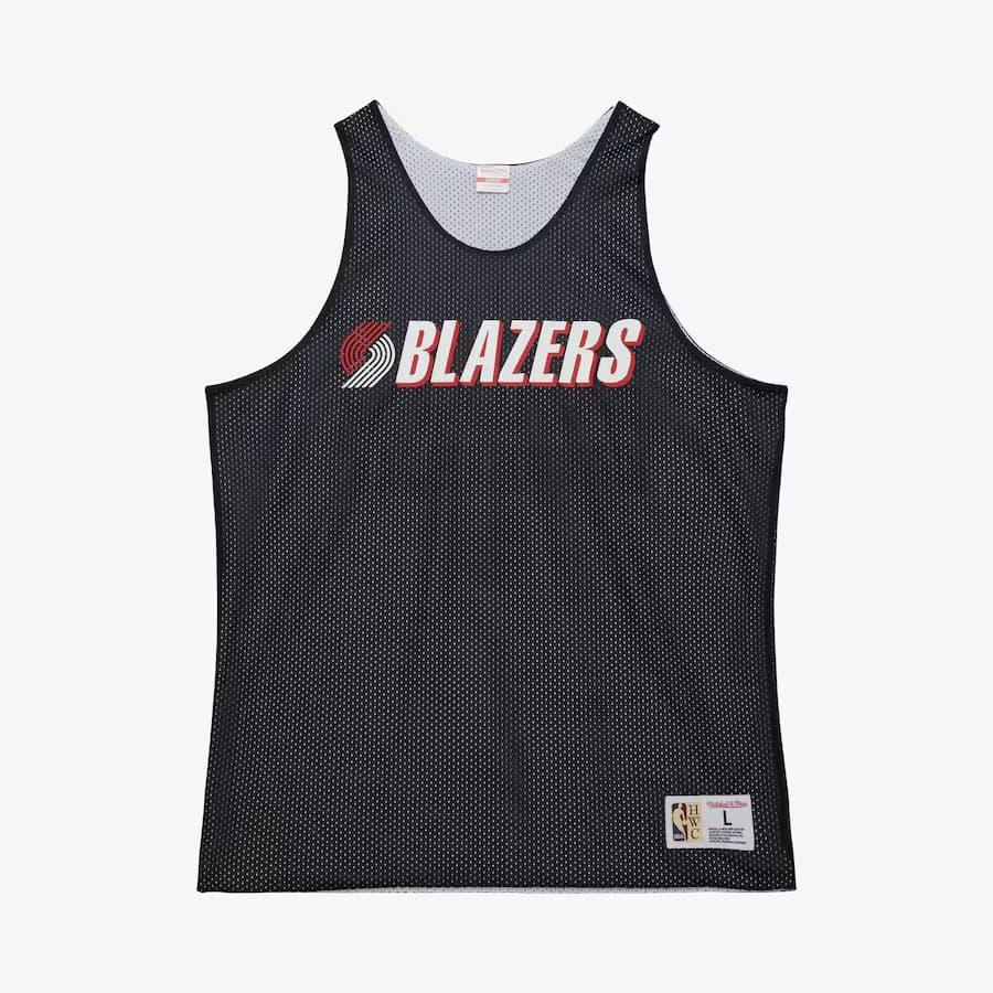 Майка Mitchell & Ness Black Portland Trail Blazers Vintage Logo Mesh Practice Tank Top